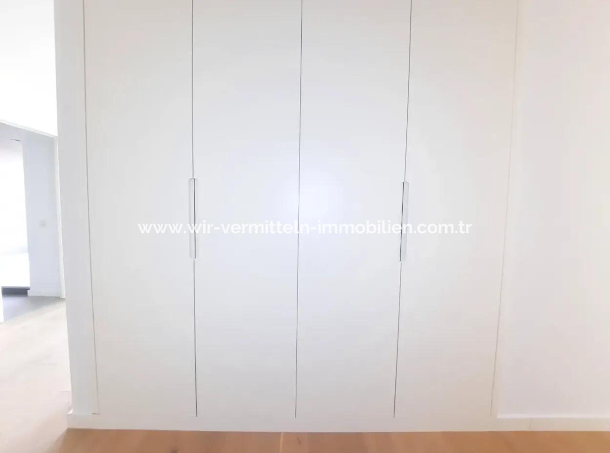 Kiracısız İncek Loft Satılık  5,5+1  Göl Manzaralı 14.Kat Daire