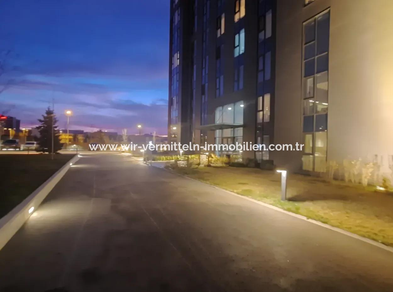Kiracısız Beytepe İncek Bulvar Loft Satılık 3+1 130 M² 17.Kat Mogan Manzaralı Güney Cephe Daire