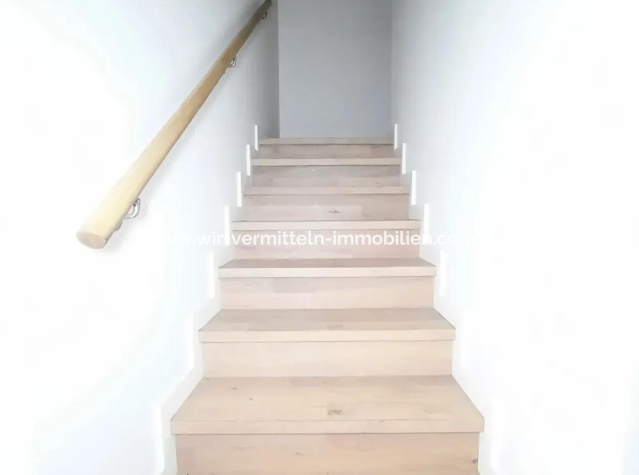İncek Loft Satılık 3+1 Bahçe Dubleksi Şehir Manzaralı Daire