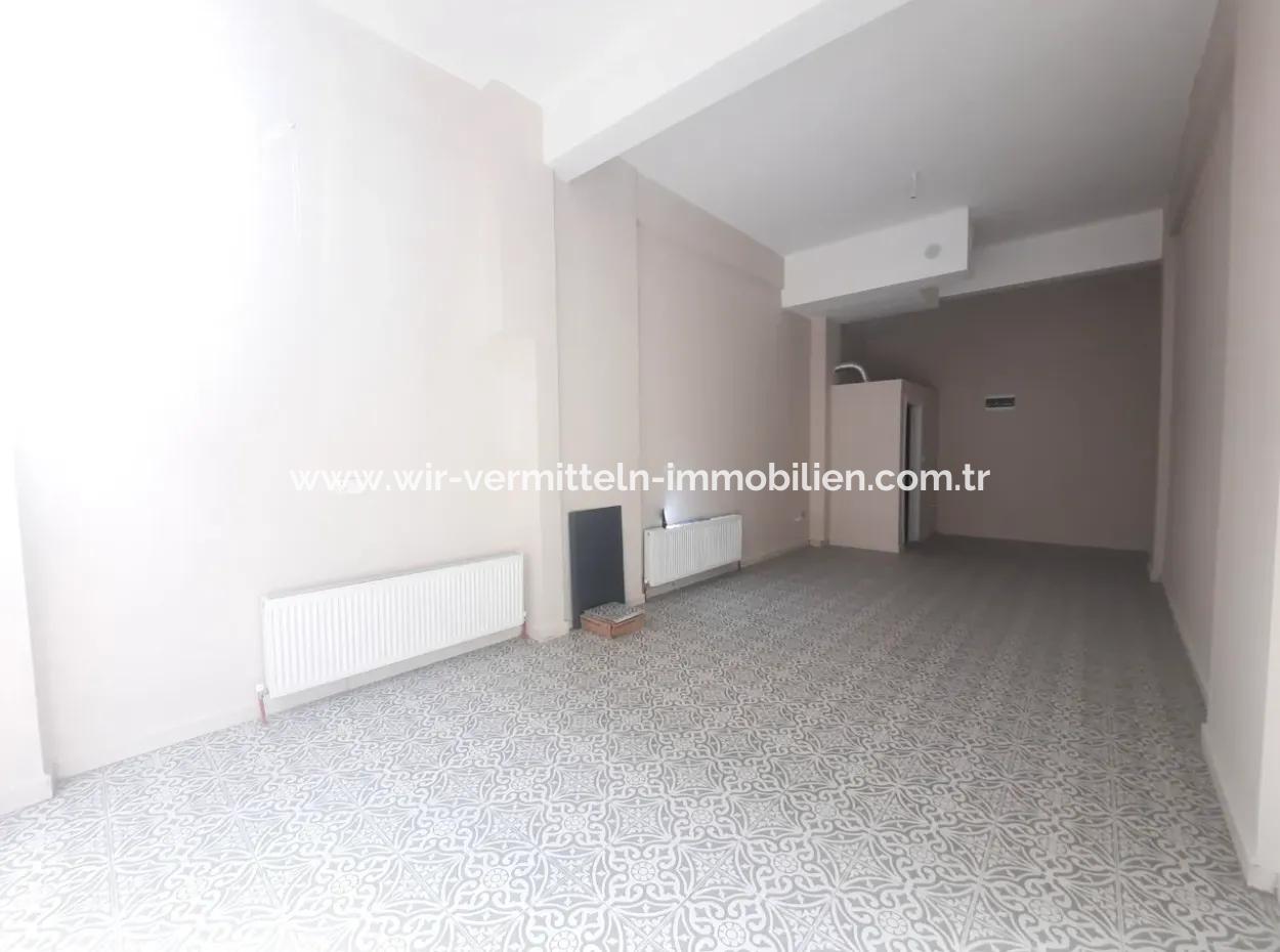 Çanakkale Çarşı İçinde Satılık 40 M²  Bacalı Dükkan