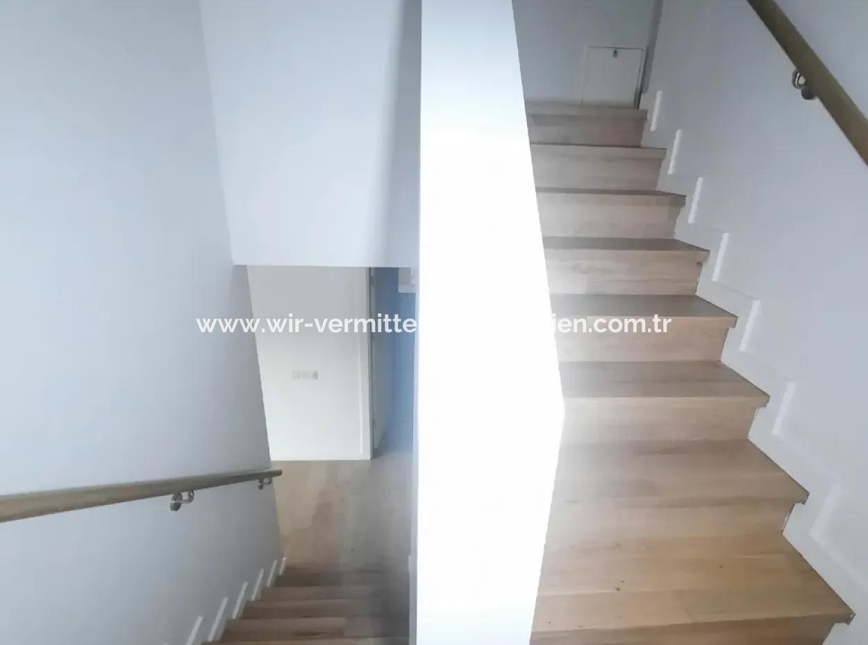 İncek Loft Satılık  2+1 Dubleks Şehir Manzaralı 2.Kat Daire
