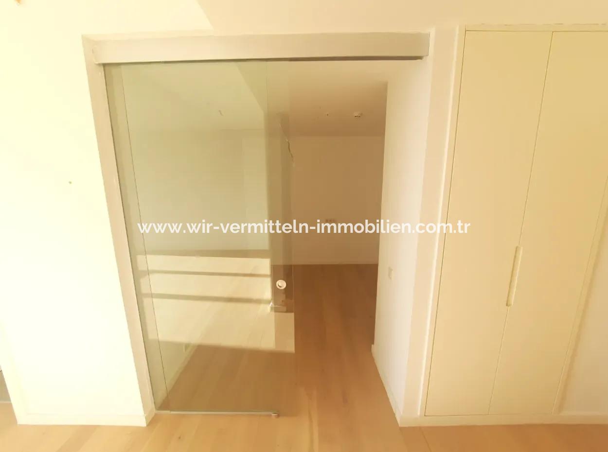 Boş Krediye Uygun İncek Loft Satılık  3+1 Dubleks Peyzaj Manzaralı 1.Kat Daire
