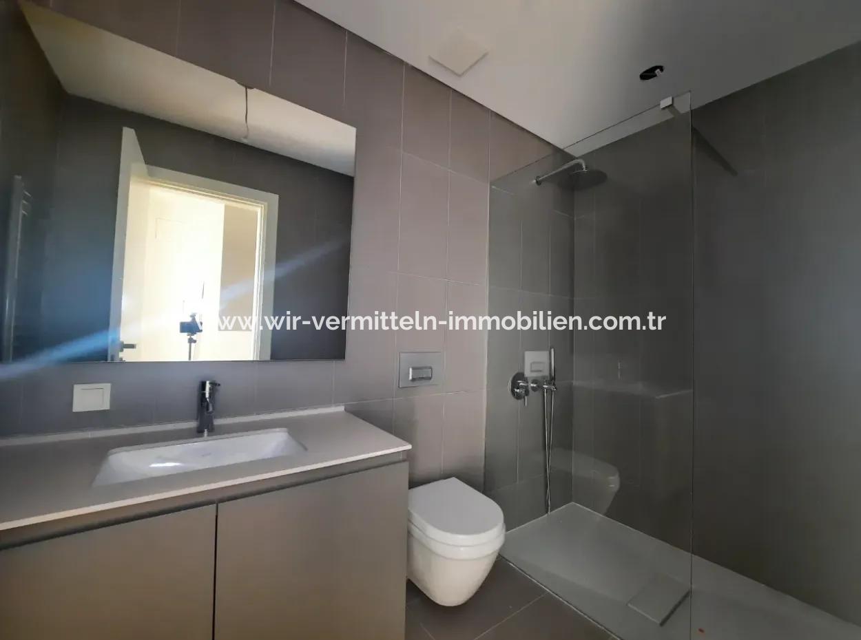 Boş Krediye Uygun İncek Loft Satılık  3+1 Dubleks Peyzaj Manzaralı 1.Kat Daire