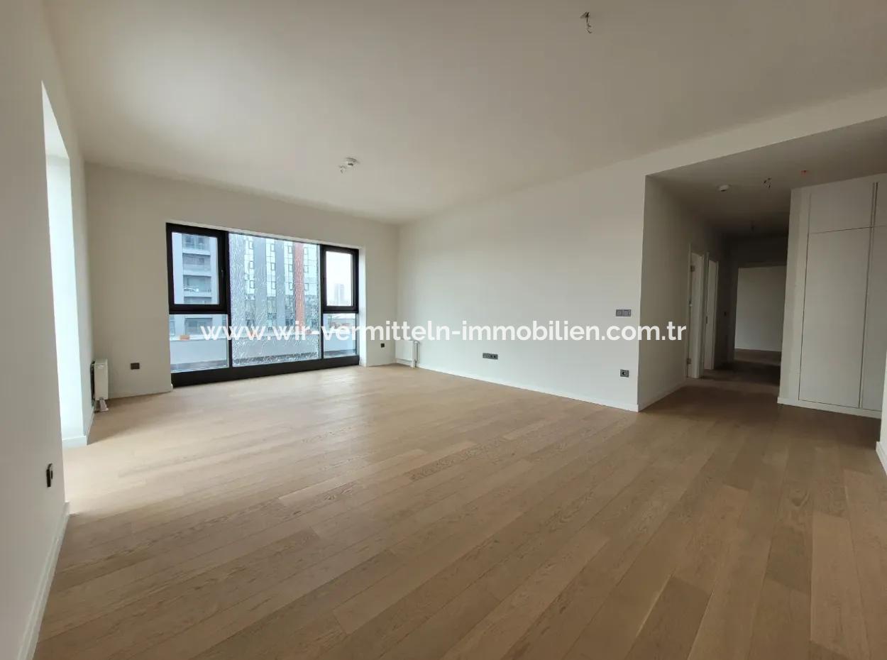 Beytepe İncek Bulvar Loft Satılık 3+1 110 M² 15.Kat Bulvar Manzaralı Daire