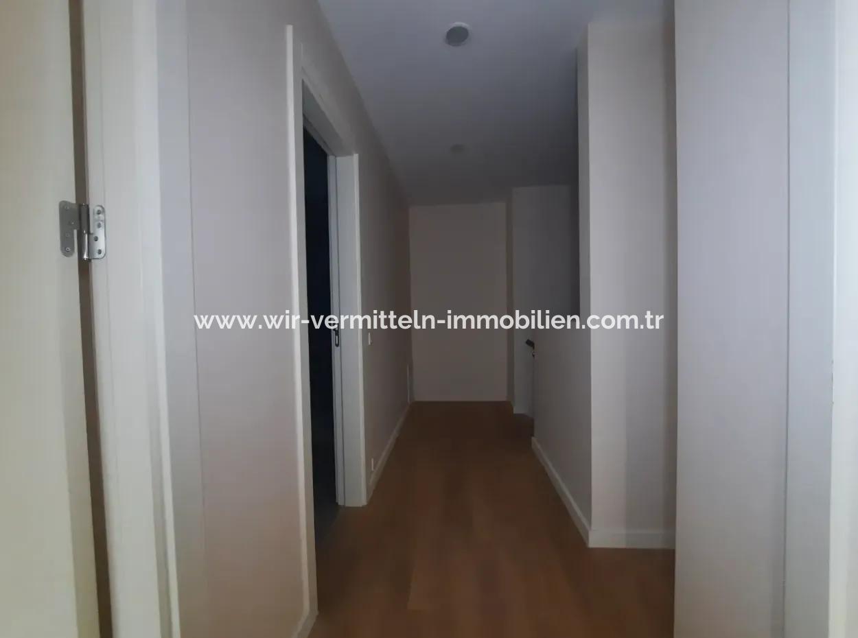 İncek Loft Satılık  3+1 Dubleks Peyzaj Manzaralı 2.Kat Daire
