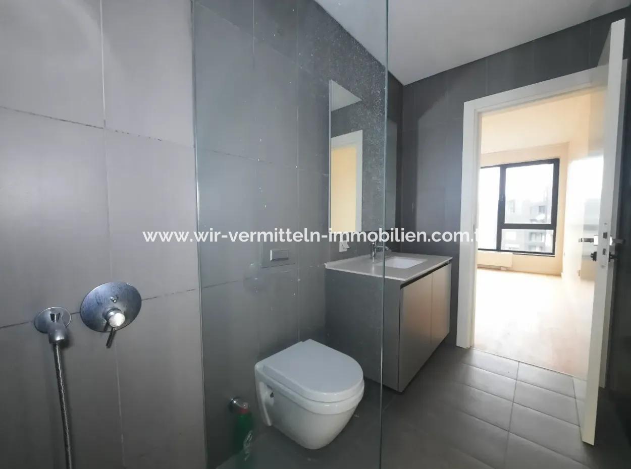 İncek Loft Satılık  3+1 Dubleks Peyzaj Manzaralı 2.Kat Daire