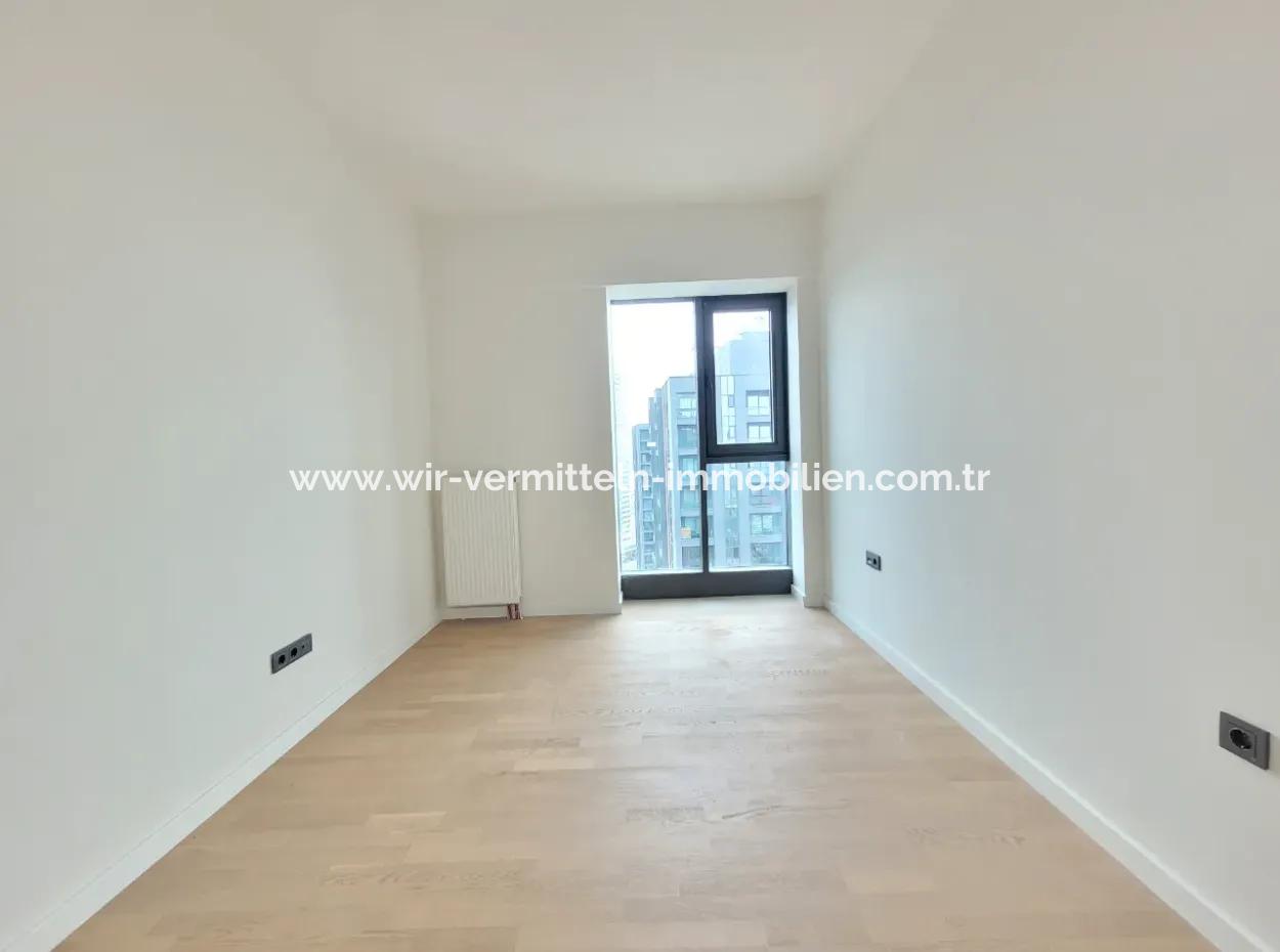 Boş Beytepe İncek Bulvar Loft Satılık 4+1 11.Kat Güney Cephe Daire