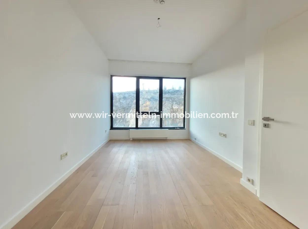 Kiracısız İncek Loft Satılık  2+1 Dubleks Şehir Manzaralı 2.Kat Daire