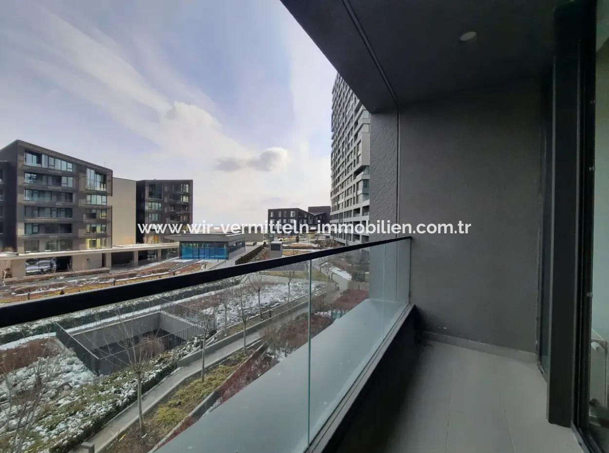 İncek Loft Satılık  3+1 Dubleks Peyzaj Manzaralı 2.Kat Daire