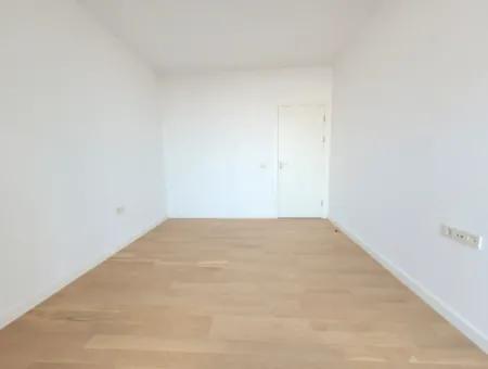 Kök Tapu İncek Loft Sitesinde Satılık  4+1 Peyzaj Manzaralı Daire (Ankara Evleri)