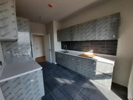 Beytepe İncek Bulvar Loft  Kiralık 3+1 110 M² 12.Kat Güney Cephe Daire