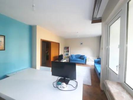 Ümitköy Merkezde Ümitköy Sitesinde Satılık 100 M² 3+1 Daire