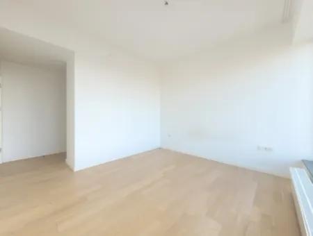 İncek Loft Kiralık 3+1 Şehir Manzaralı 19.Kat Daire