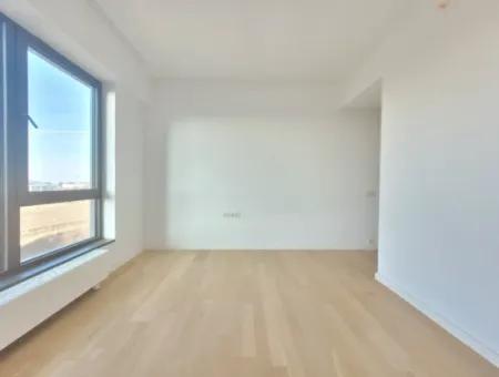 İncek Loft Kiralık 3+1 Şehir Manzaralı 19.Kat Daire