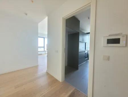 İncek Loft Kiralık 3+1 Şehir Manzaralı 19.Kat Daire