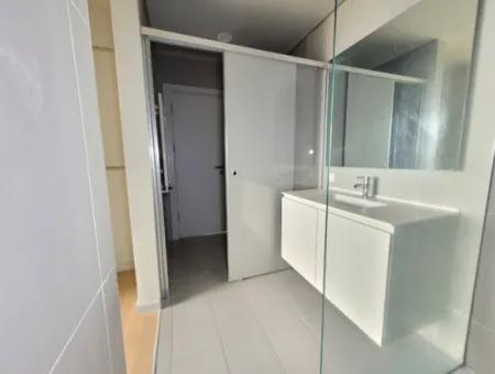 İncek Loft Kiralık  1+1 Şehir Manzaralı 10.Kat Daire