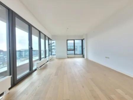İncek Loft Satılık 3+1 110 M²  Peyzaj Manzaralı Daire