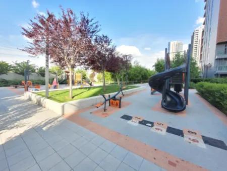 Kiralık Beytepe İncek Bulvar Loft Satılık 1+1 55 M² 17.Kat Daire