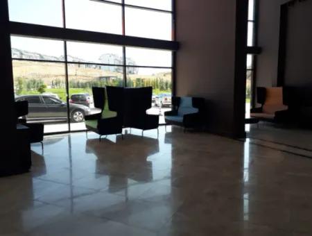 İncek Prestij Satılık  1+1 62 M² Kartal Yuvası 43.Kat Daire