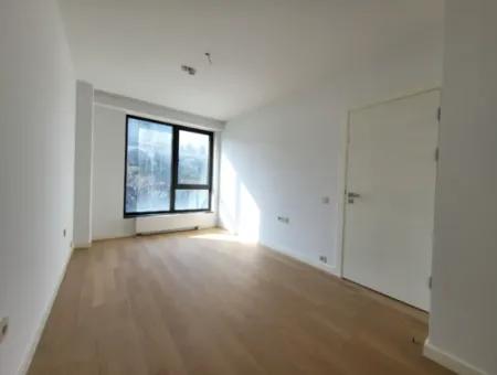 Kiracısız İncek Loft Satılık  2+1 Dubleks Şehir Manzaralı 2.Kat Daire