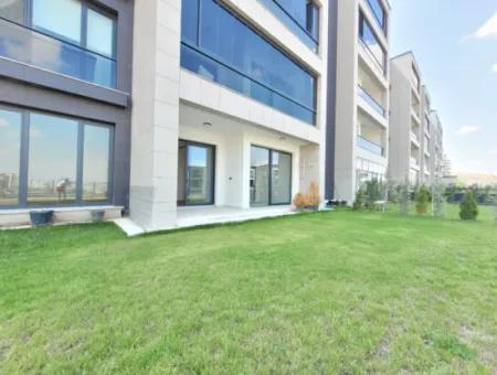 Ankara Çayyolu Alacaatlı Mh. Satılık Viole Sitesi As Royal Prestij Yatay Mimarı Bahçe Katı  4+1 Daire