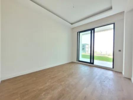 Ankara Çayyolu Alacaatlı Mh. Satılık Viole Sitesi As Royal Prestij Yatay Mimarı Bahçe Katı  4+1 Daire