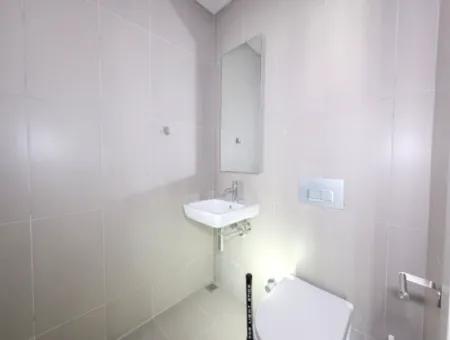 İncek Loft Satılık 1+1 Şehir Manzaralı 8.Kat Daire