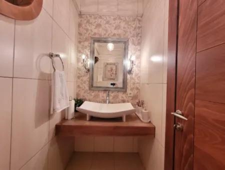 Vatandaşlığa Uygun Bursa Nilüfer Konak Mah. 340 M ² Panoramik Manzaralı Tam Müstakil Dubleks Satılık Villa