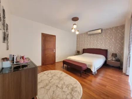 Vatandaşlığa Uygun Bursa Nilüfer Konak Mah. 340 M ² Panoramik Manzaralı Tam Müstakil Dubleks Satılık Villa