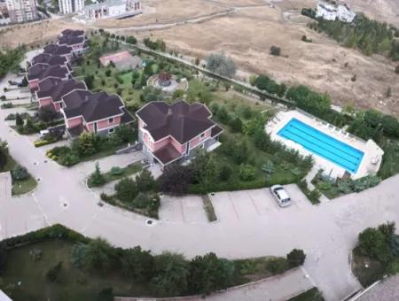 Ankara Çayyolu Alacaatlı Mh Rüyakent Sitesi Havuzlu Satılık Çatı Dubleks  Daire 250 M² 7+1