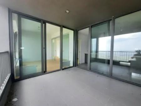 Kiracısız İncek Loft Satılık  5,5+1  Göl Manzaralı 14.Kat Daire