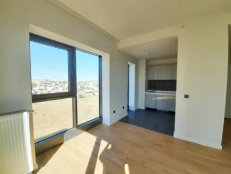 Boş Beytepe İncek Bulvar Loft Satılık 1+1 46 M² 9.Kat Göl Manzaralı Daire