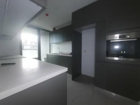Krediye Uygun İncek Loft Satılık 2,5+1 Peyzaj Manzaralı 1.Kat Daire
