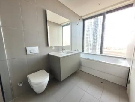 Kiracısız İncek Loft Satılık  5.5+1  Göl Manzaralı 20.Kat Daire