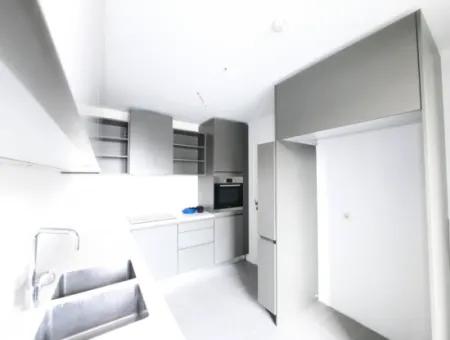 Boş Krediye Uygun İncek Loft Satılık  3+1 Dubleks Peyzaj Manzaralı 1.Kat Daire