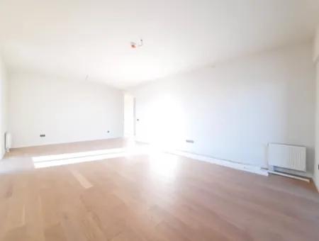 Beytepe İncek Bulvar Loft Satılık 3+1 130 M² 17.Kat Bulvar Manzaralı Daire