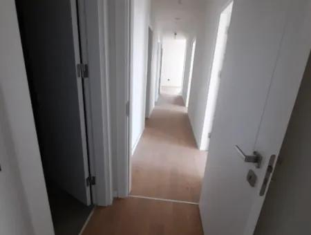 Vatandaşlığa Uygun Beytepe İncek Bulvar Loft Satılık 4+1 17.Kat Park Manzaralı Güney Cephe  Daire